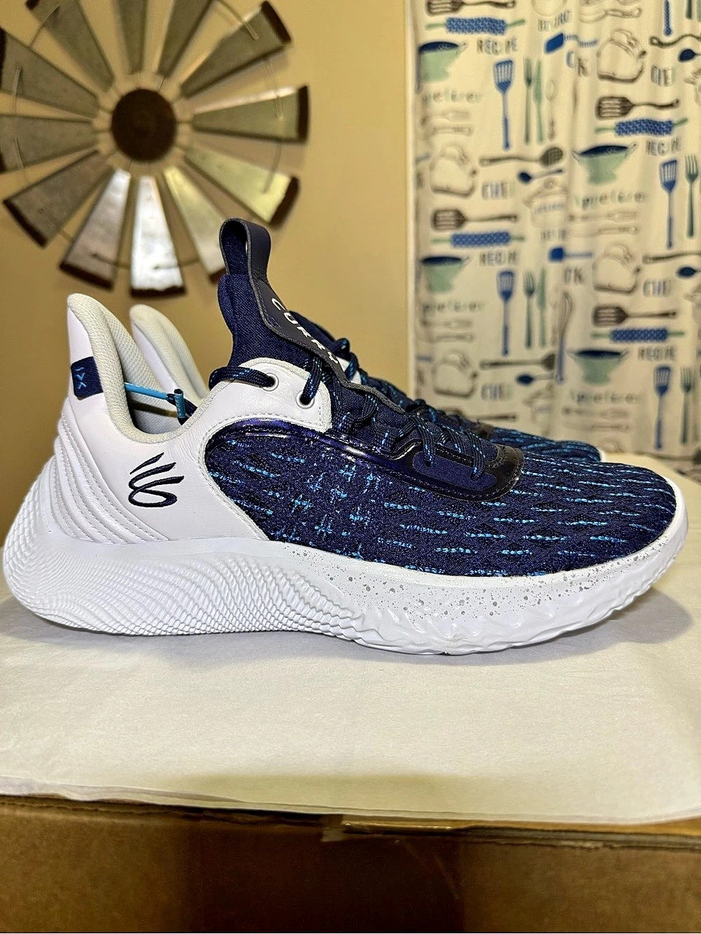 Under Armour Curry 3Z 3 Men's Athletic Shoes Blue & White US 9.5 Like New